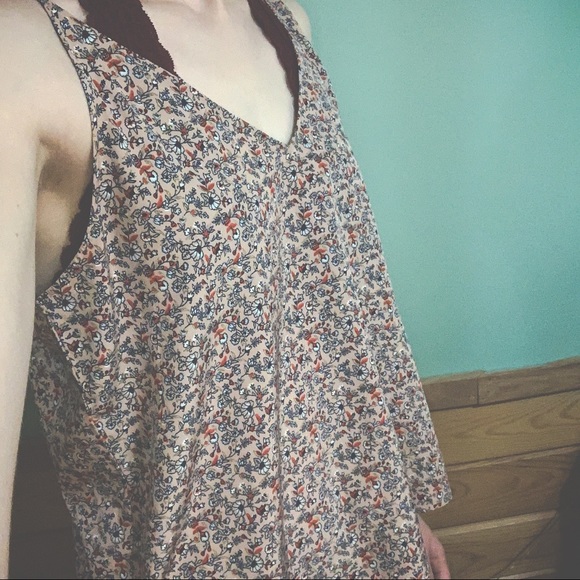 Abercrombie & Fitch floral tank top - Picture 4 of 6